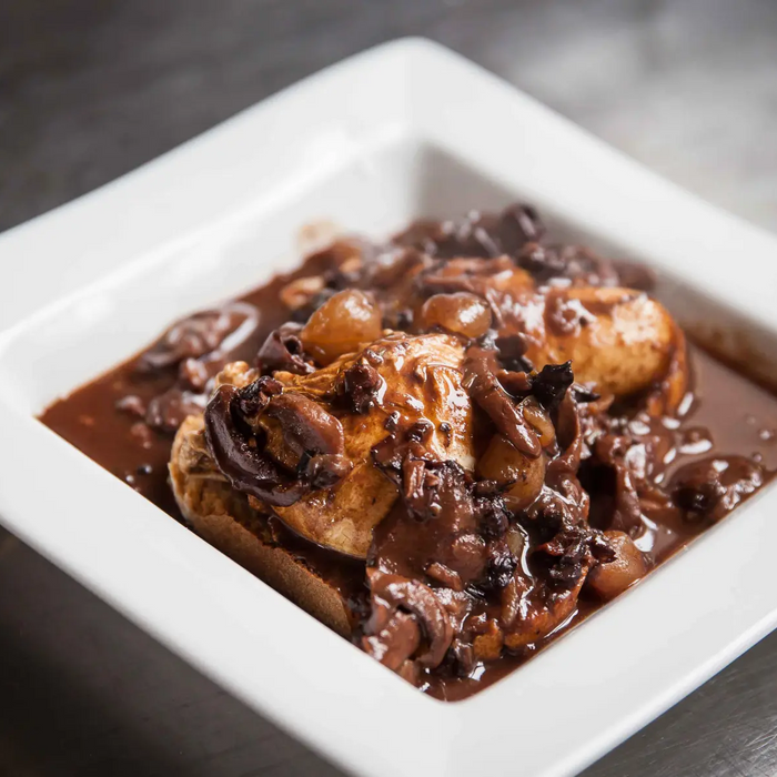 布爾岡經典名菜「紅酒煮蛋」