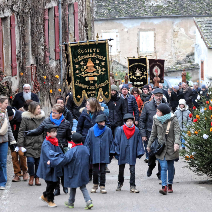 相互扶持的大聖祭精神 La Saint-Vincent Tournante
